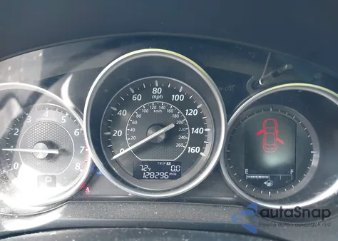 2015 Mazda Mazda6 I Grand Touring z USA, uszkodzony, nr VIN JM1GJ1W60F1175607